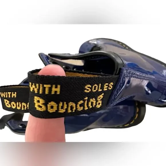 New ! Women's Dr. Martens 1460 Patent Leather Lace Up Boots Blue Lucido, size 6 - Picture 8 of 9